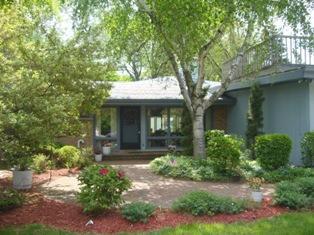 13435 Tosca, Elm Grove, WI 53122