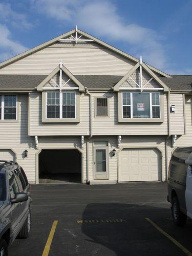 1503 92nd St #4, Sturtevant, WI 53177