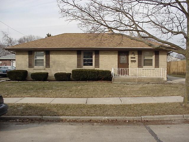 [Address Hidden by Seller], Racine, WI 53402