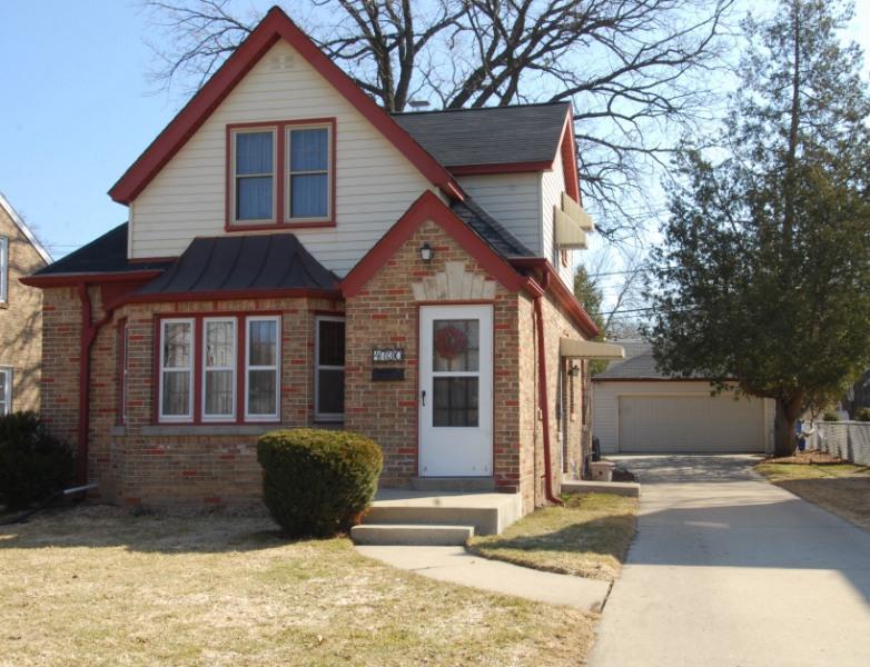 4730 N Sheffield Ave., Whitefish Bay, WI 53211