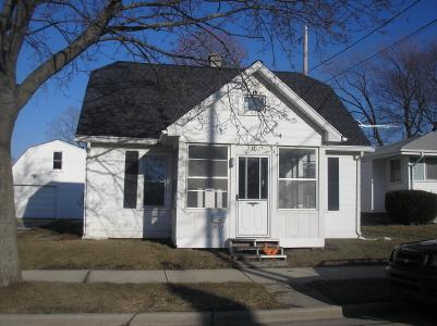2307 Illinois St., Racine, WI 53403