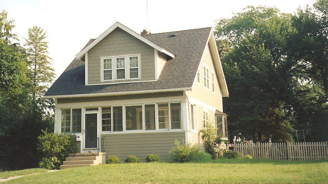 232 2nd St., Oconomowoc, WI 53066