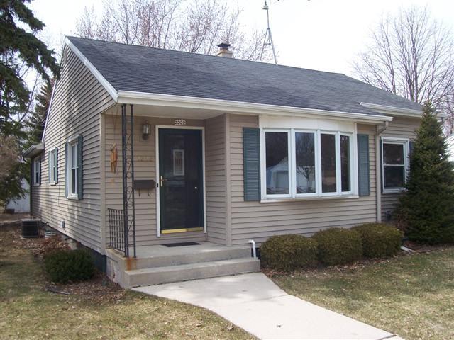 2222 N 23rd St, Sheboygan, WI 53083