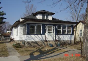 1227 Liberty St., La Crosse, WI 54603