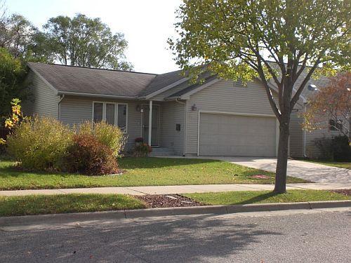 2617 S 26th St., La Crosse, WI 54601