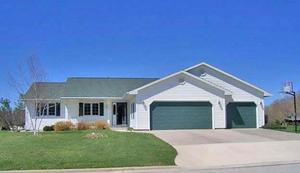 135 River Meadows Dr., Sheboygan Falls, WI 53085