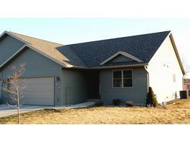 1326 Harvest Cir., Holmen, WI 54636