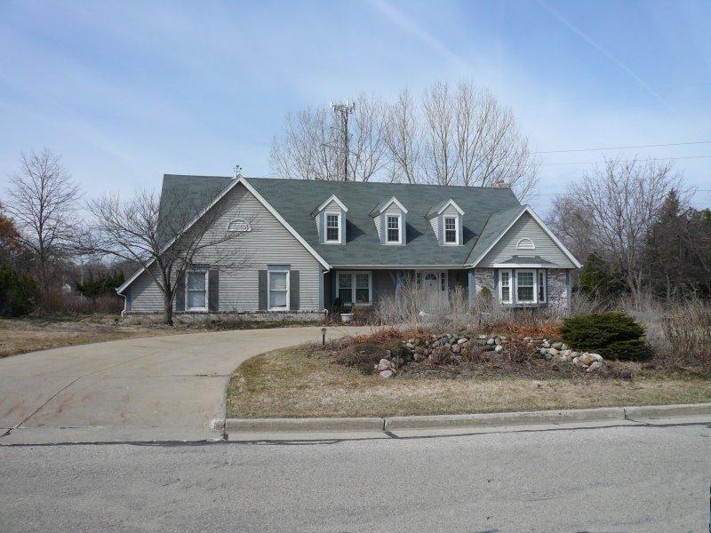 [Address Hidden by Seller], Greenfield, WI 53228