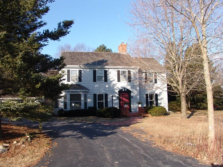 133 E Chowning Cross St., Mequon, WI 53092