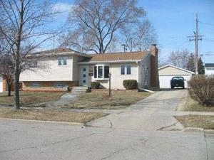 5814 43rd Ave, Kenosha, WI 53144
