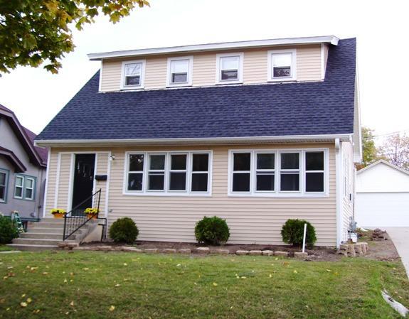 528 N 62nd St, Wauwatosa, WI 53213