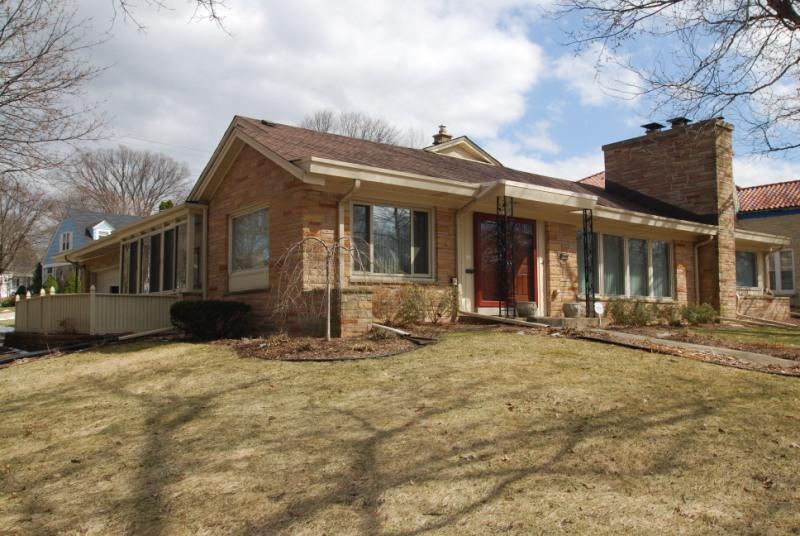 2398 N Menomonee River, Wauwatosa, WI 53226