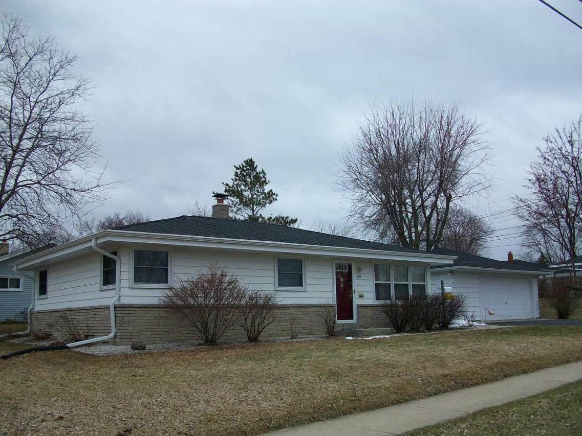 529 Jefferson Ave., Hartford, WI 53027