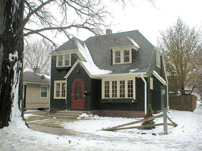 2722 La Salle St., Racine, WI 53402