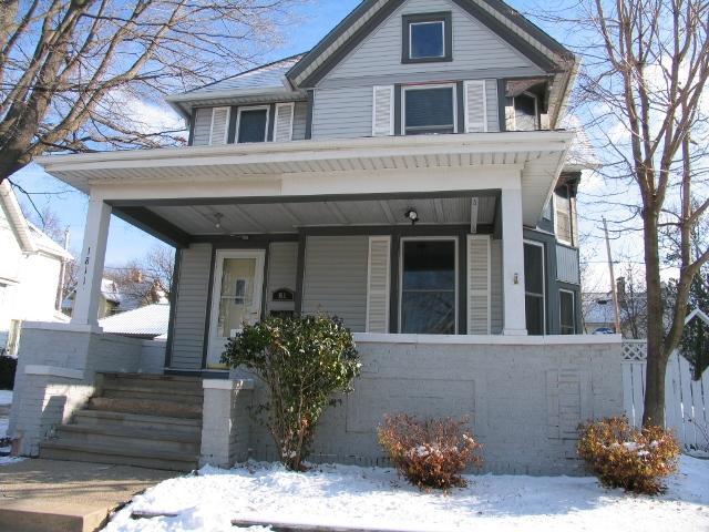 1811 Park Ave, Racine, WI 53403