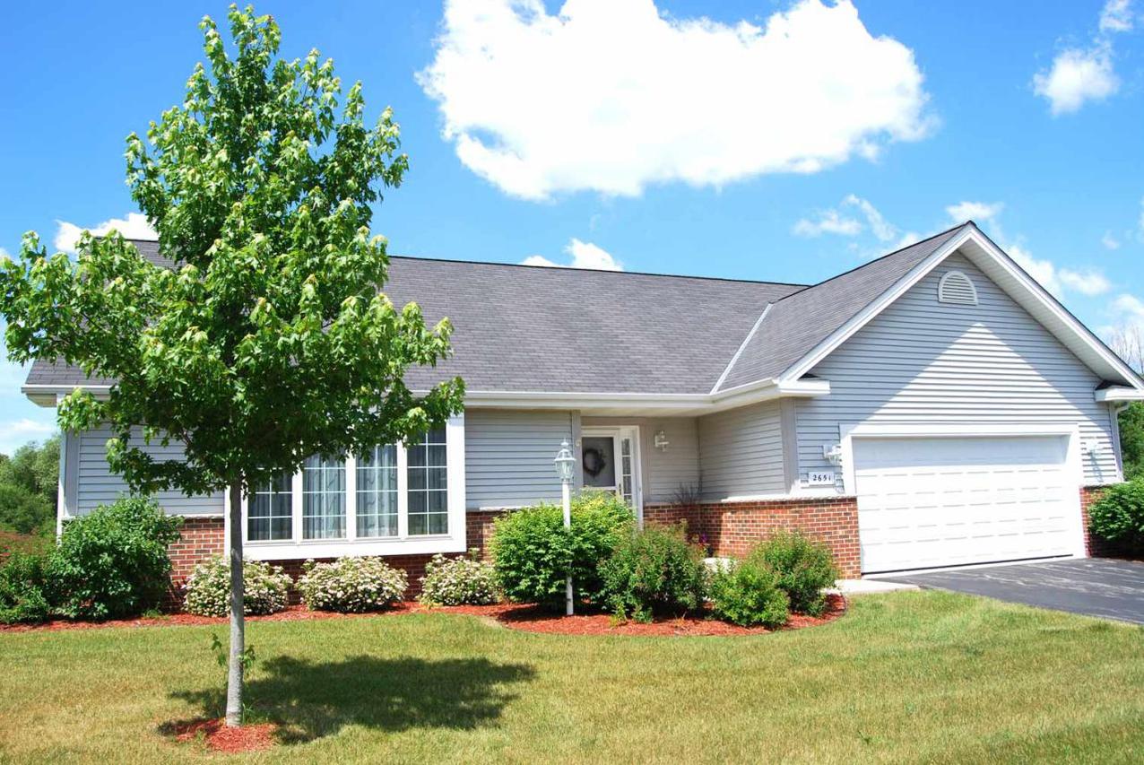 2651 Wingate Ln., West Bend, WI 53090