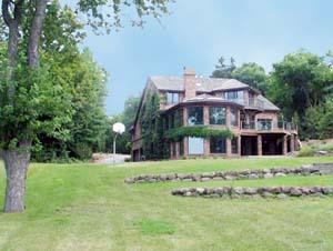 34675 W Fairview Rd., Oconomowoc Lake, WI 53066