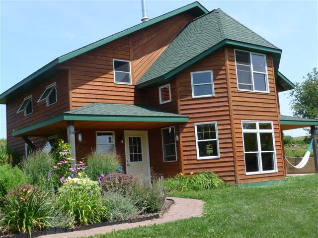S3920 Bakkom Rd., Viroqua, WI 54665
