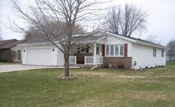 428 Harvey Dr., Plymouth, WI 53073
