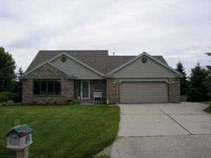 5635 Stonefield Rd., Slinger, WI 53086