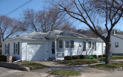 2337 Ferry, La Crosse, WI 54601