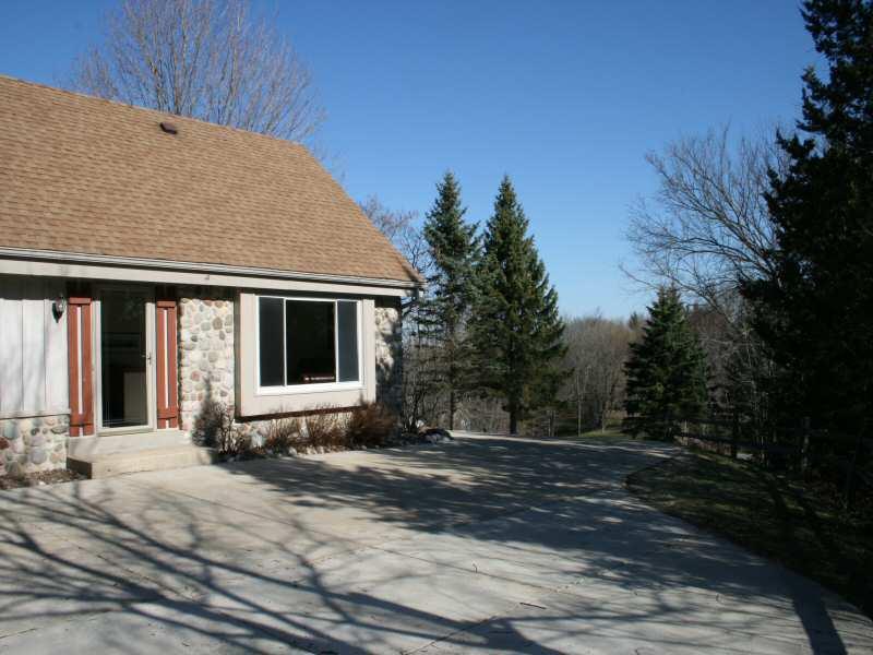 S72W26115 Vista Del Tierra, Vernon, WI 53189
