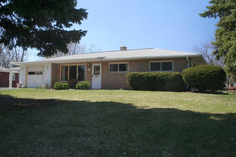 W165S7497 Bellview Dr., Muskego, WI 53150