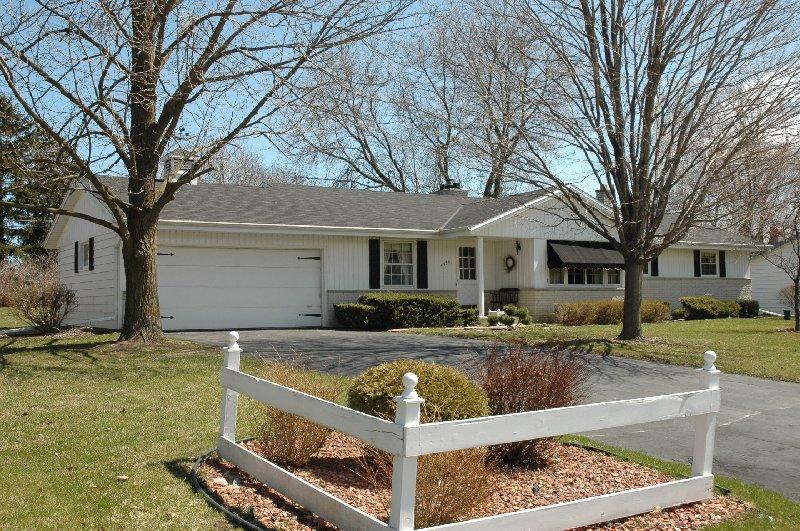 4980 S Courtland Pkwy., New Berlin, WI 53151