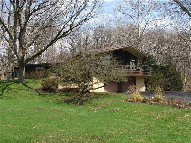 [Address Hidden by Seller], Geneva, WI 53147