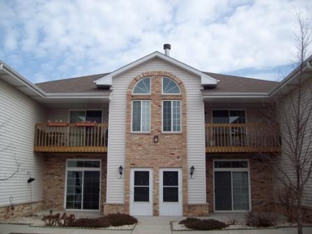 [Address Hidden by Seller], Cudahy, WI 53110
