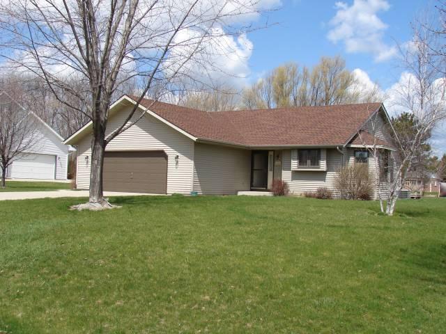 2828 Catherine Dr, Caledonia, WI 53402