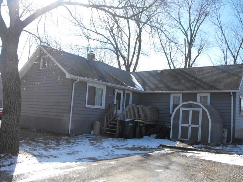 N1375 Jasmine Dr., Bloomfield, WI 53157