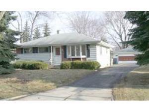 3814 W Iona Ter., Milwaukee, WI 53221