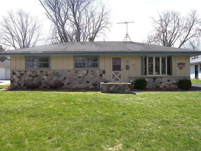 N92W17155 Forest Dr., Menomonee Falls, WI 53051