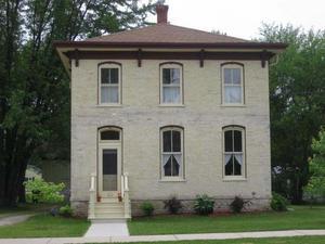 211 E Main St., Eagle, WI 53119