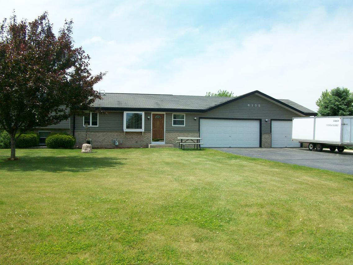 4155 Bonmaur Ter., Hartford, WI 53086