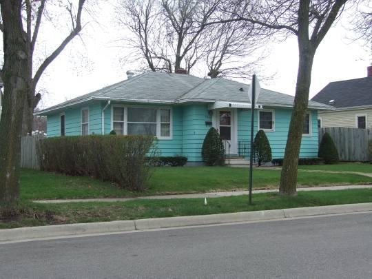 2302 Jackson St, La Crosse, WI 54601