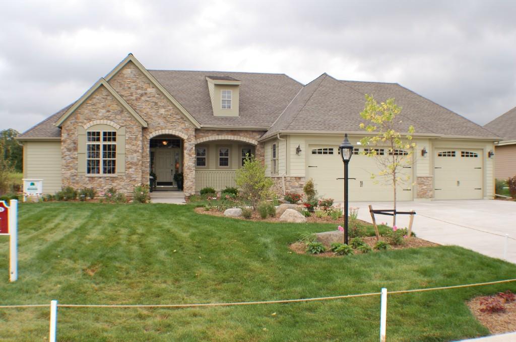 W189S8994 Creekside Ct., Muskego, WI 53150
