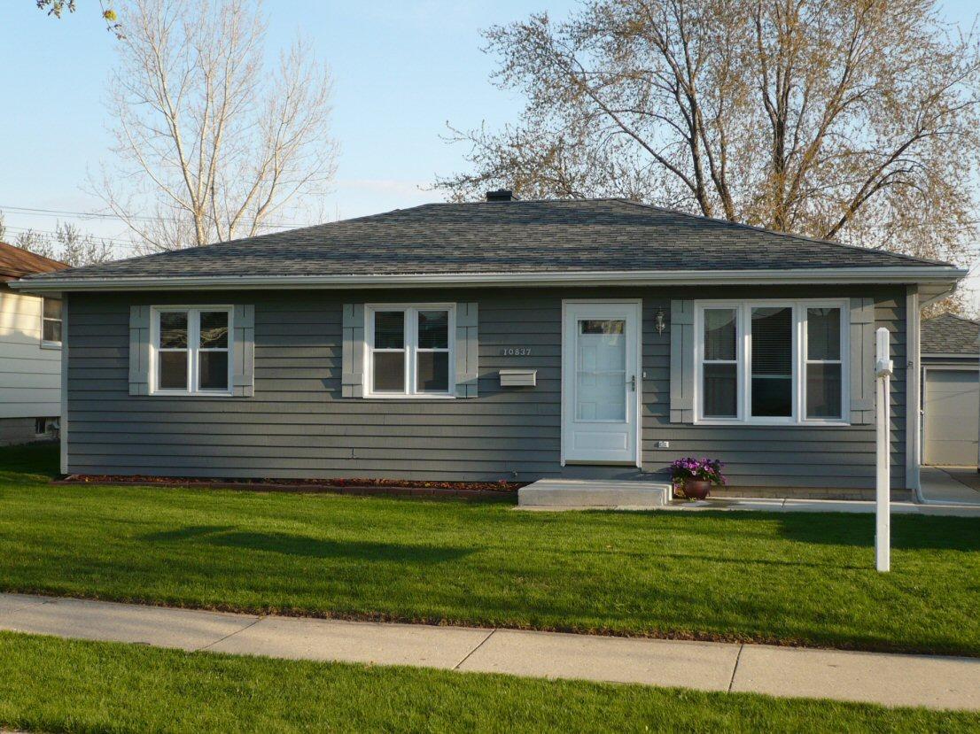 [Address Hidden by Seller], Milwaukee, WI 53225