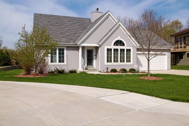 2003 Lake View Dr., Hartford, WI 53027