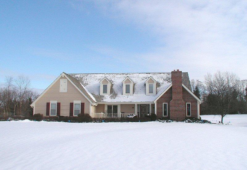 3711 Fenceline Rd., Caledonia, WI 53126