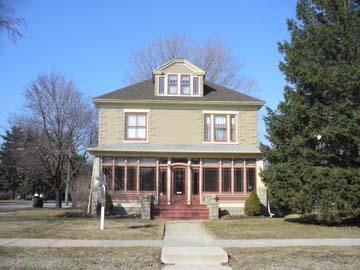 2059 Beulah Ave., East Troy, WI 53120