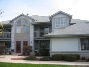 817 G Quinlan, Pewaukee, WI 53072