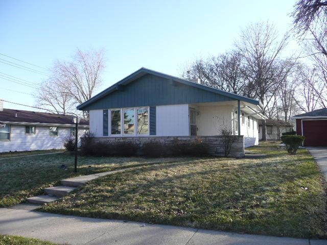 8667 W Medford Ave, Milwaukee, WI 53225