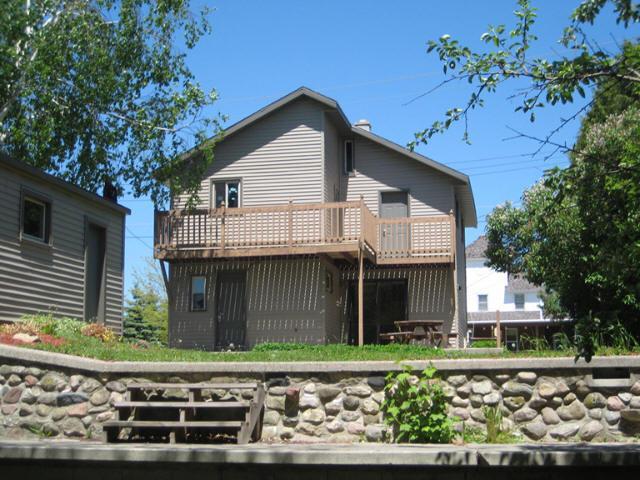 4109 Archer St., Manitowoc, WI 54220