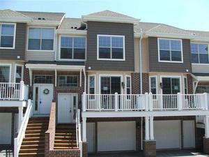 808 Timber Ridge Ct. #E, Waukesha, WI 53189