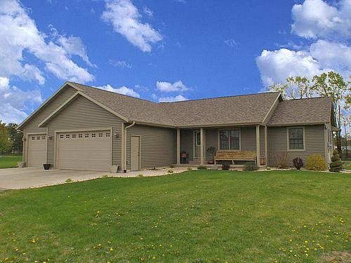 N5428 Eagle Circle Ln., Onalaska, WI 54650