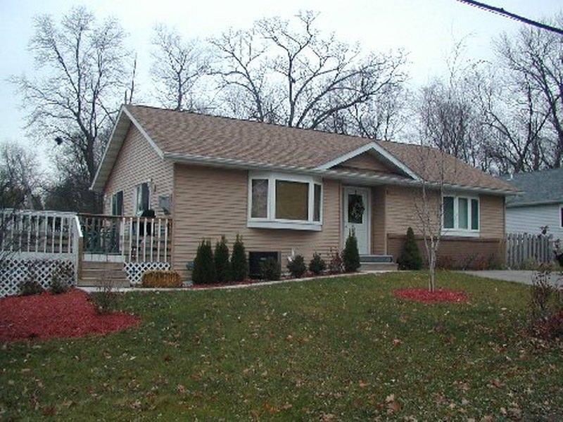 N3151 Larch Rd., Geneva, WI 53147