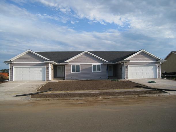 1102 Huntington, Holmen, WI 54636