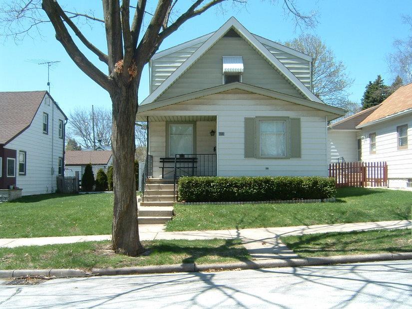 [Address Hidden by Seller], Milwaukee, WI 53214